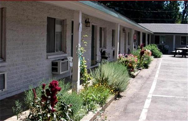 Forest Lodge Motel Happy Camp Esterno foto
